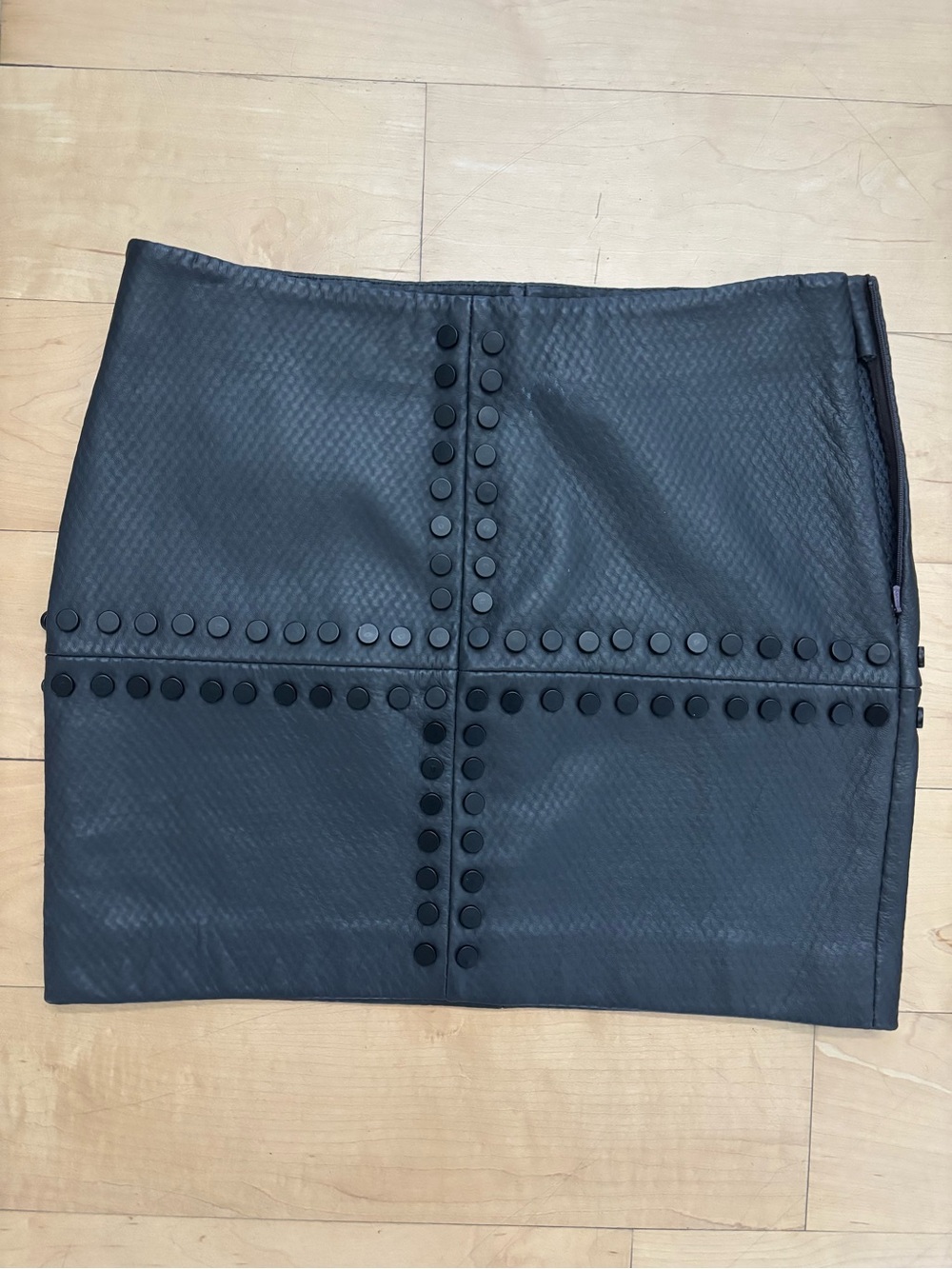 Size 6 Tony Cohen Leather Black Stud-Detail Mini Skirt